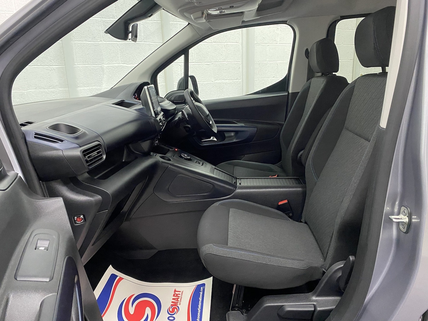 Used Peugeot Rifter 2023 for sale - 77630748: Photo 11