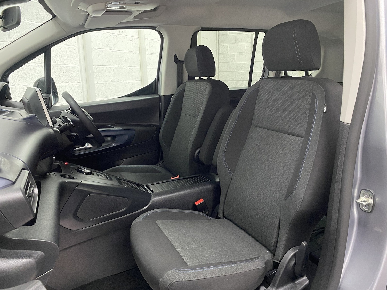 Used Peugeot Rifter 2023 for sale - 77630748: Photo 12