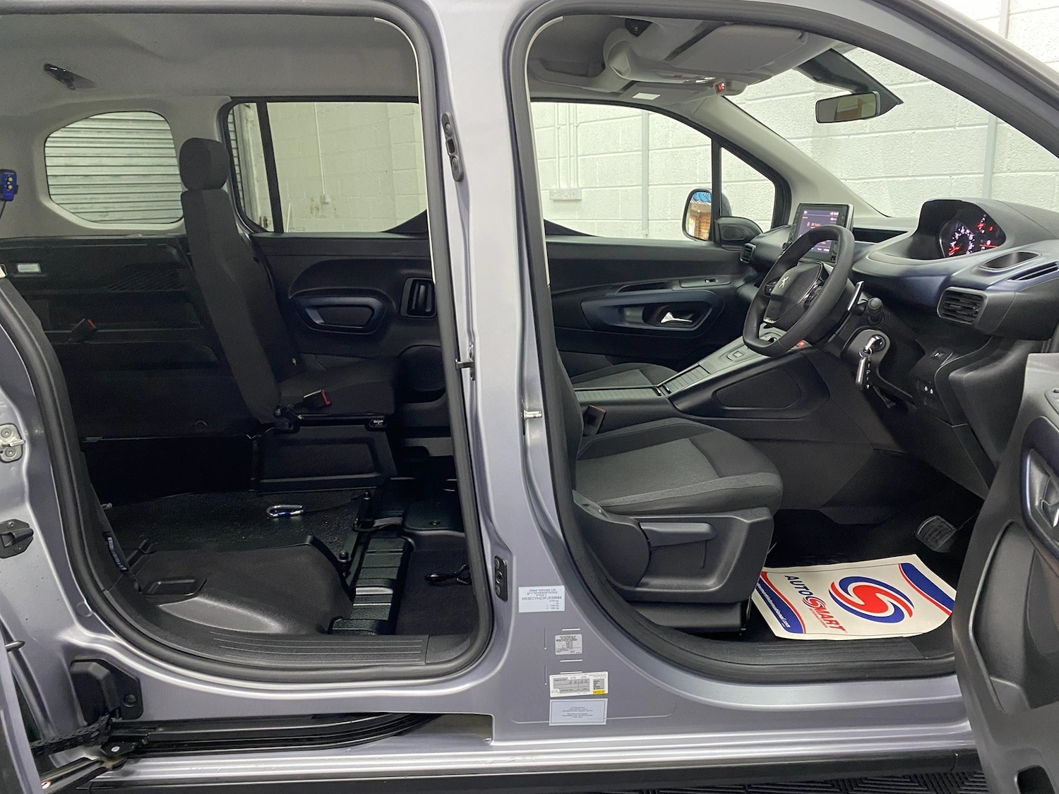 Used Peugeot Rifter 2023 for sale - 77630748: Photo 21