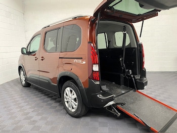 Used Peugeot Rifter 2020 for sale - 75872169: Photo