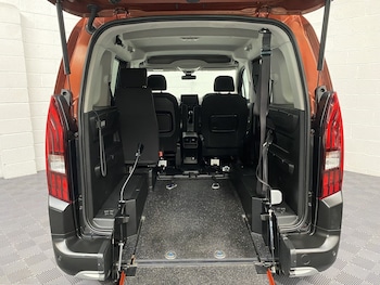 Used Peugeot Rifter 2020 for sale - 75872169: Photo
