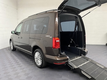 2019 (69) - 2.0 TDI 5dr DSG Disabled Adapted WAV