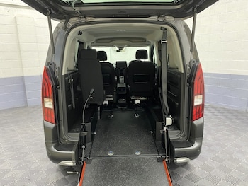 Used Peugeot Rifter 2023 for sale - 79545755: Photo