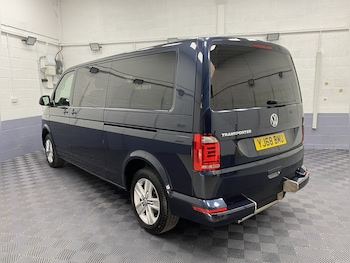 Used Volkswagen Transporter Shuttle 2018 for sale - 78212071: Photo