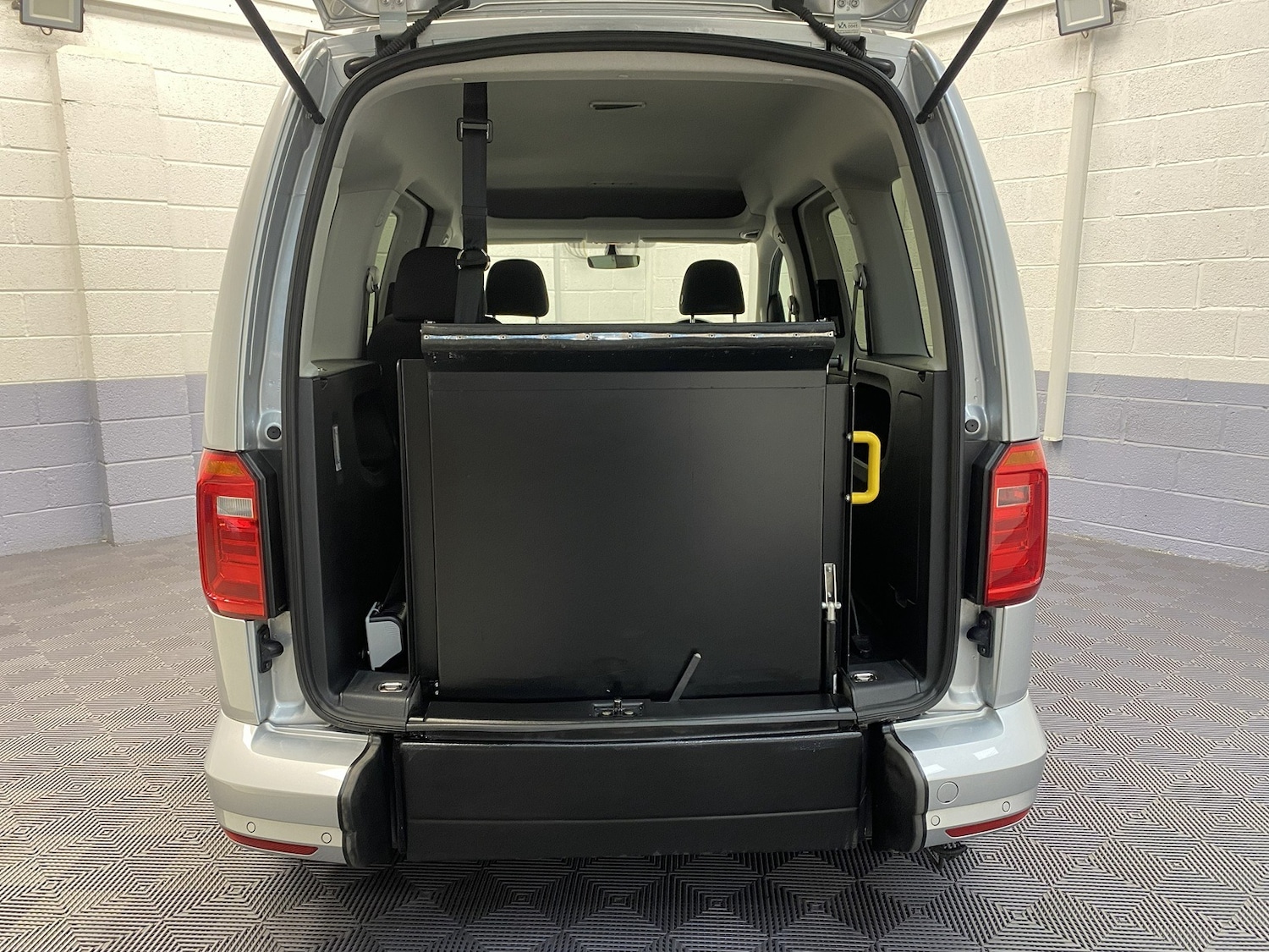 Used Volkswagen Caddy Life 2020 for sale - 77381740: Photo 16