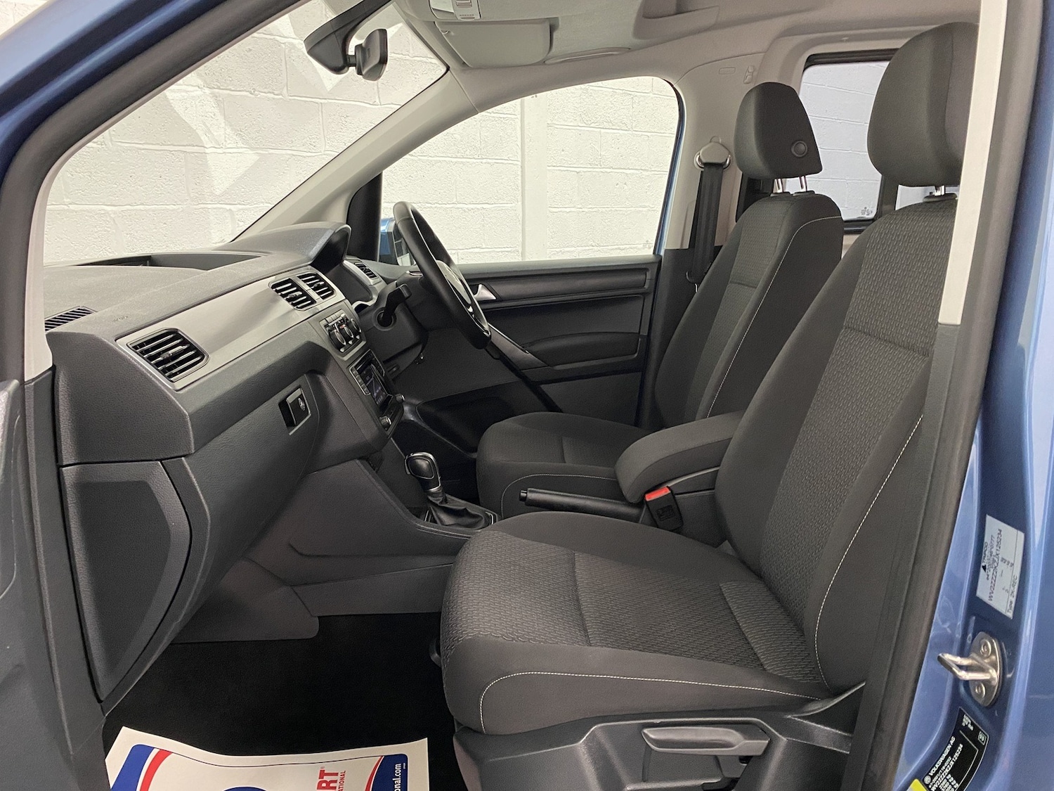 Used Volkswagen Caddy Maxi Life 2018 for sale - 76544639: Photo 11