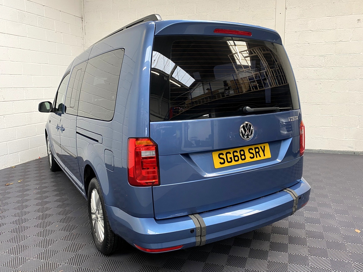 Used Volkswagen Caddy Maxi Life 2018 for sale - 76544639: Photo 14