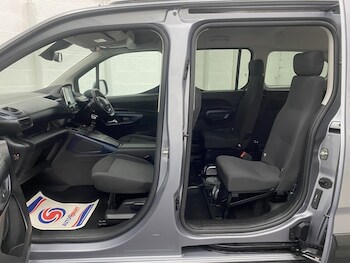 Used Peugeot Rifter 2021 for sale - 78424206: Photo