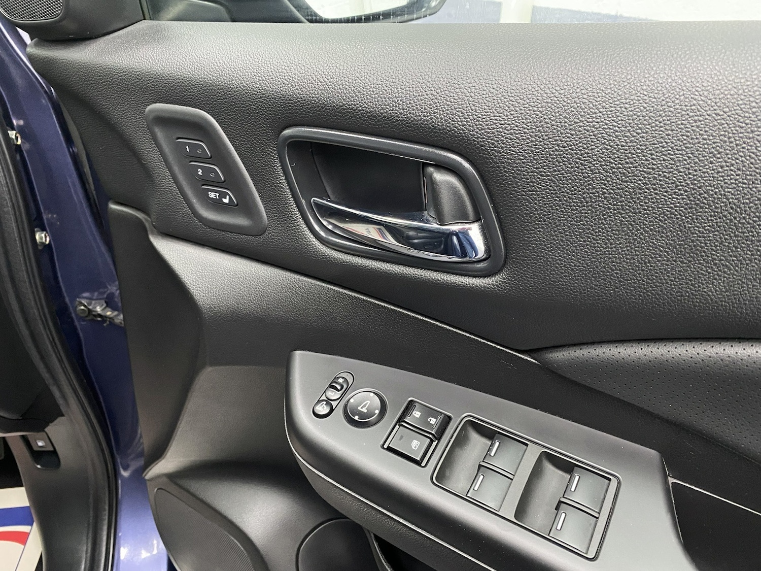 Used Honda CR-V 2015 for sale - 77743943: Photo 18