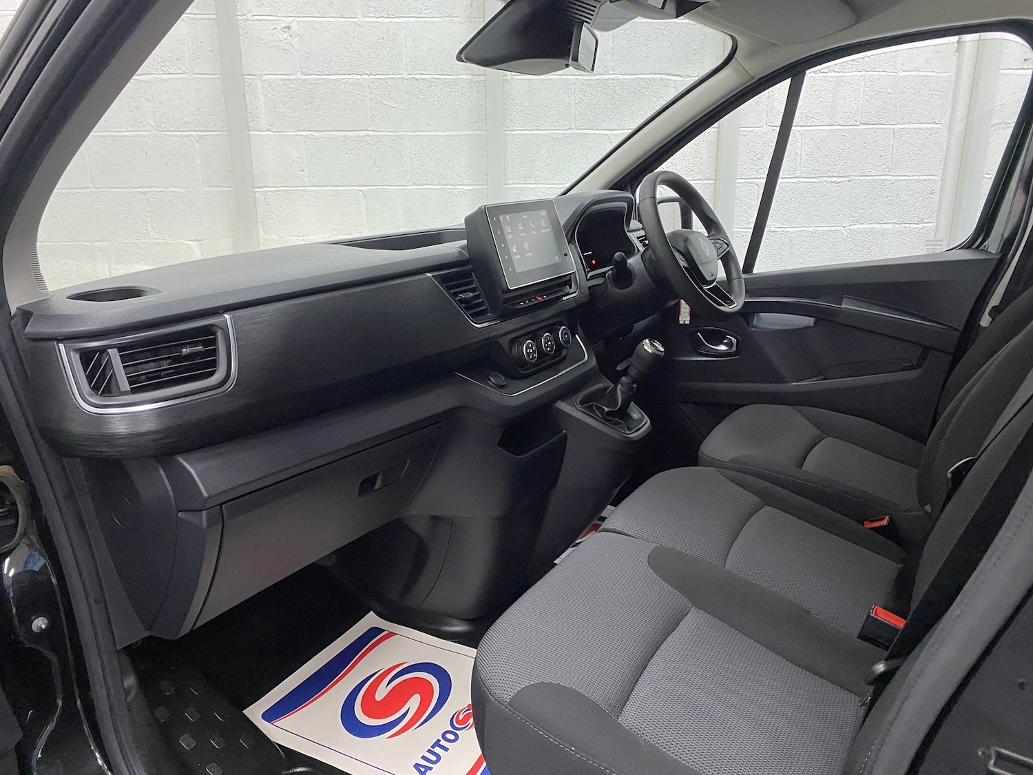 Used Renault Trafic 2025 for sale - 77848159: Photo 10