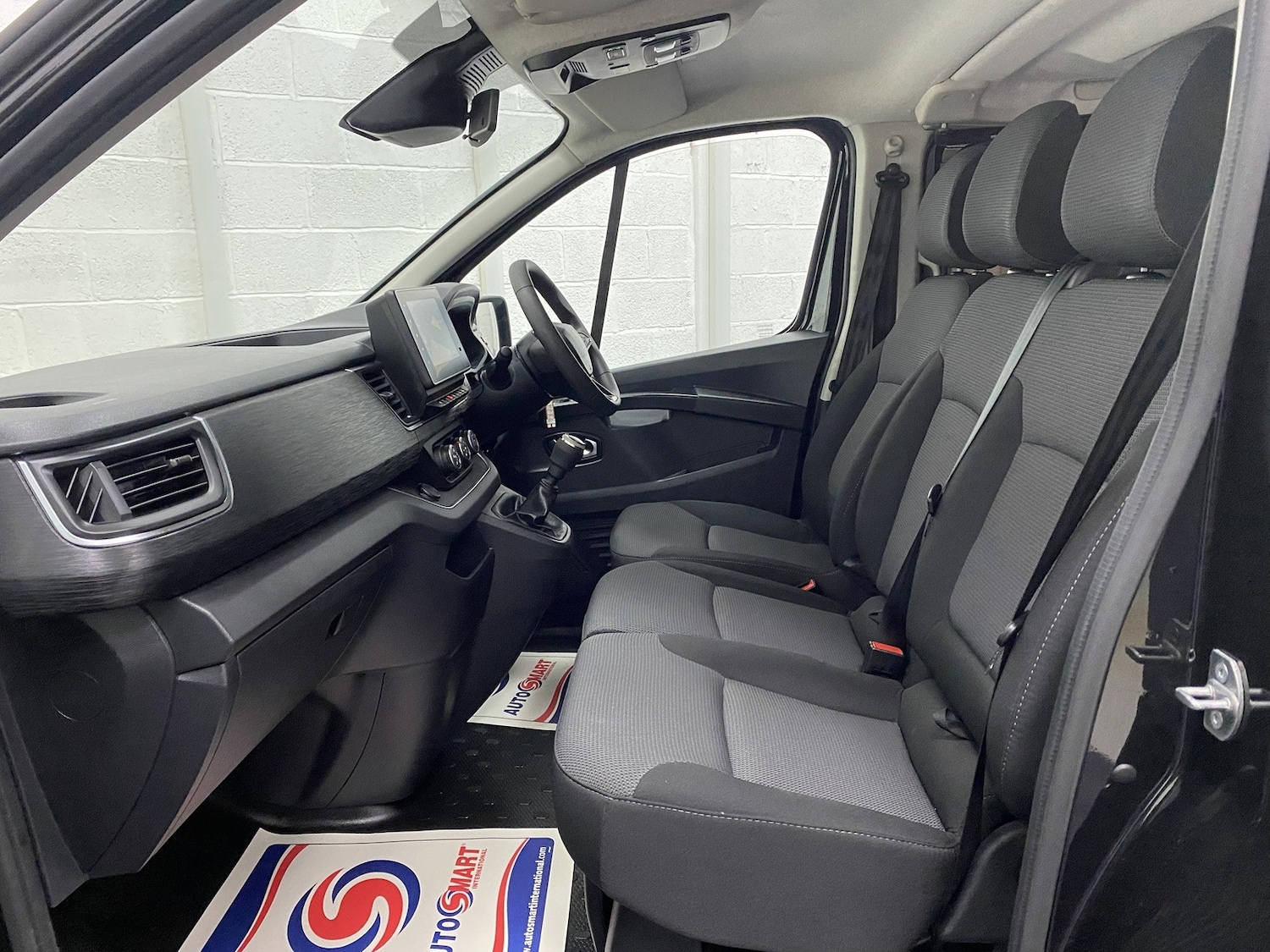 Used Renault Trafic 2025 for sale - 77848159: Photo 11