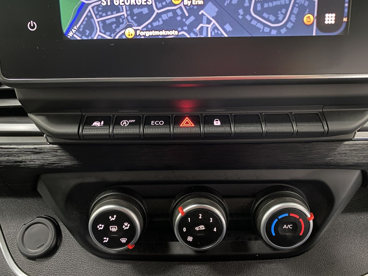 Used Renault Trafic 2025 for sale - 77848159: Photo 24