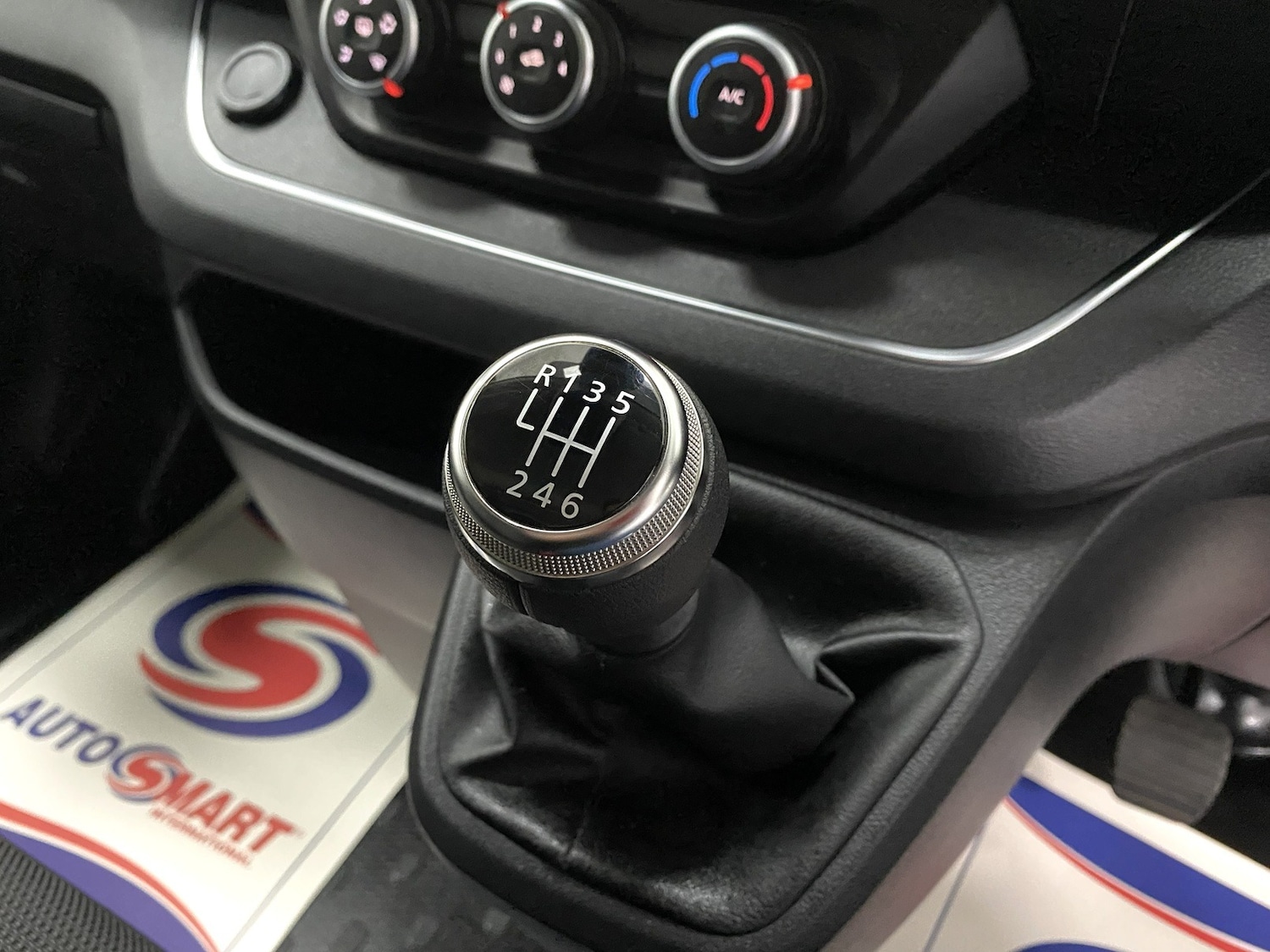 Used Renault Trafic 2025 for sale - 77848159: Photo 25