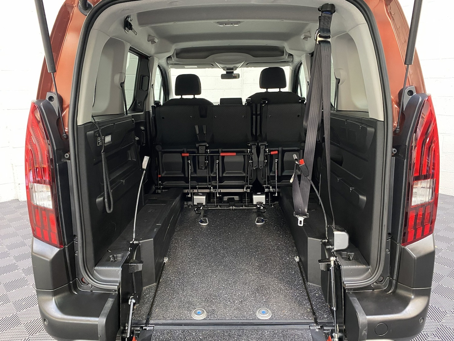 Used Peugeot Rifter 2020 for sale - 76845420: Photo 11