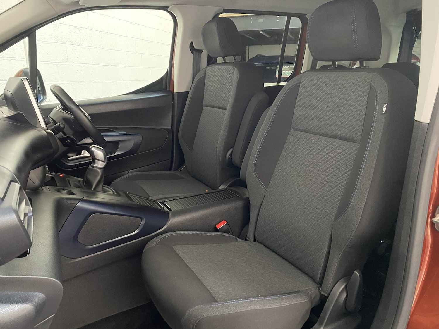 Used Peugeot Rifter 2020 for sale - 76845420: Photo 20