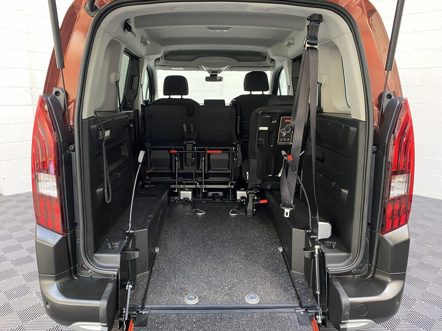 Used Peugeot Rifter 2020 for sale - 76845420: Photo 9