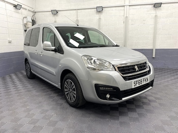 Used Peugeot Partner Tepee 2019 for sale - 78110179: Photo