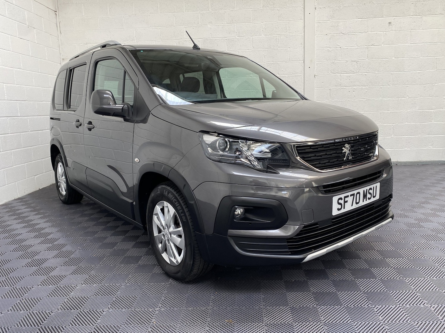 Vehicle 4
