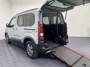 2023 (73) - 1.5 BlueHDi 100 Allure 5dr Disabled Adapted WAV