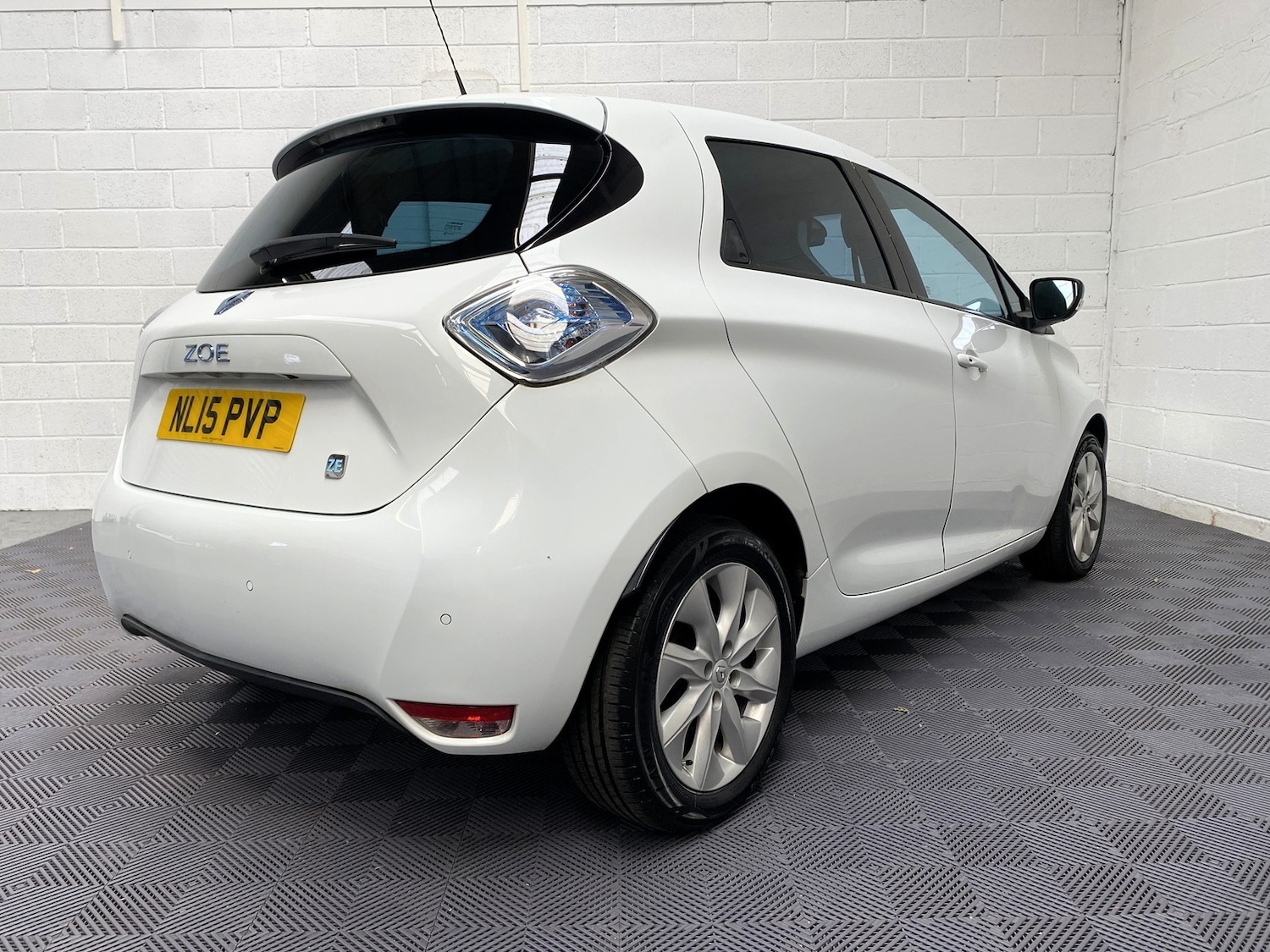 Vehicle 21