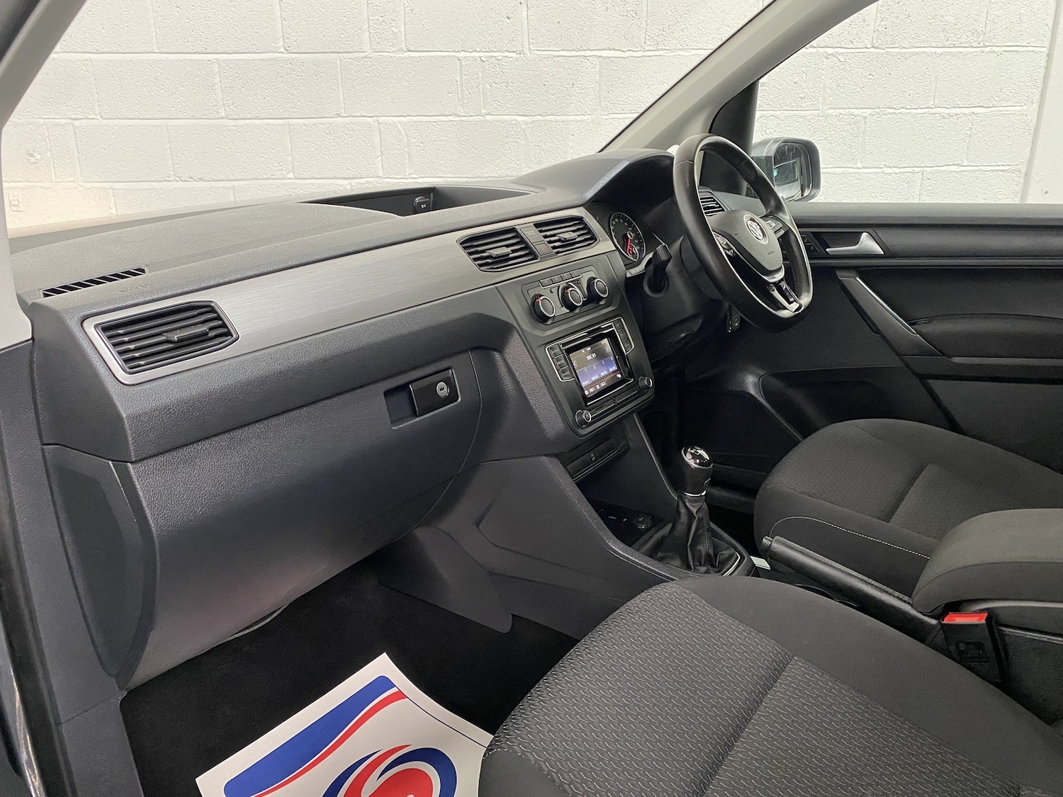 Used Volkswagen Caddy Maxi Life 2018 for sale - 76065891: Photo 10