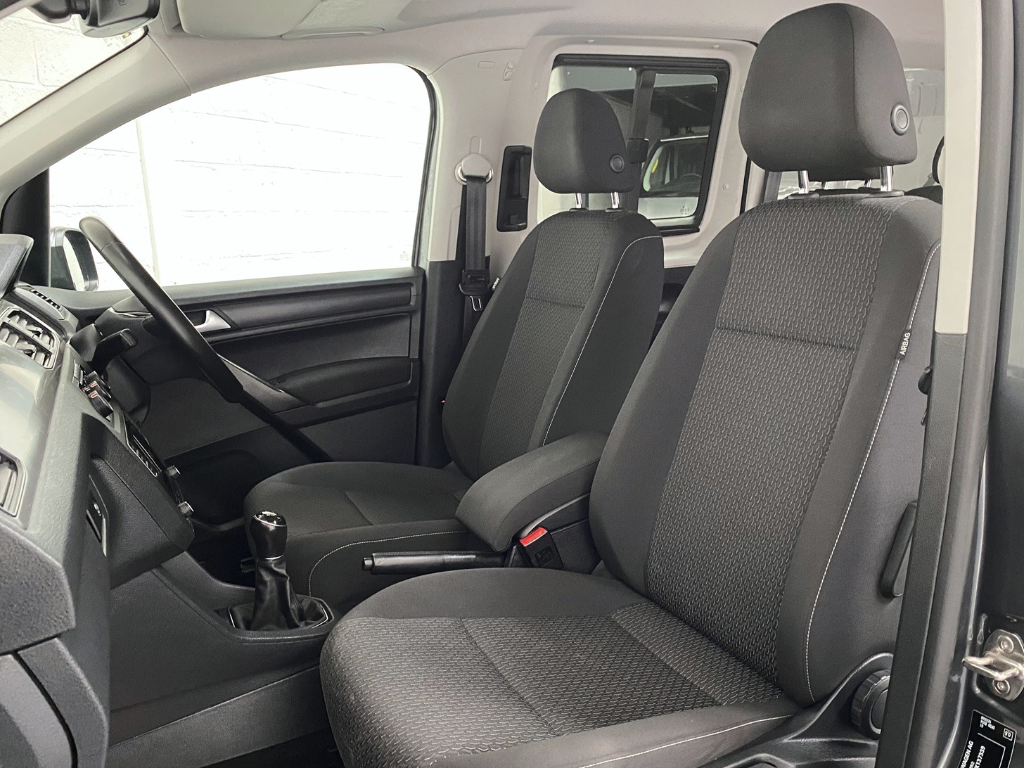 Used Volkswagen Caddy Maxi Life 2018 for sale - 76065891: Photo 12