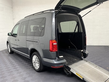 2018 (68) - 2.0 TDI 5dr Disabled Adapted WAV