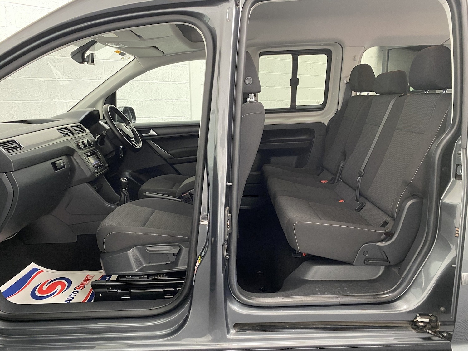 Used Volkswagen Caddy Maxi Life 2018 for sale - 76065891: Photo 3