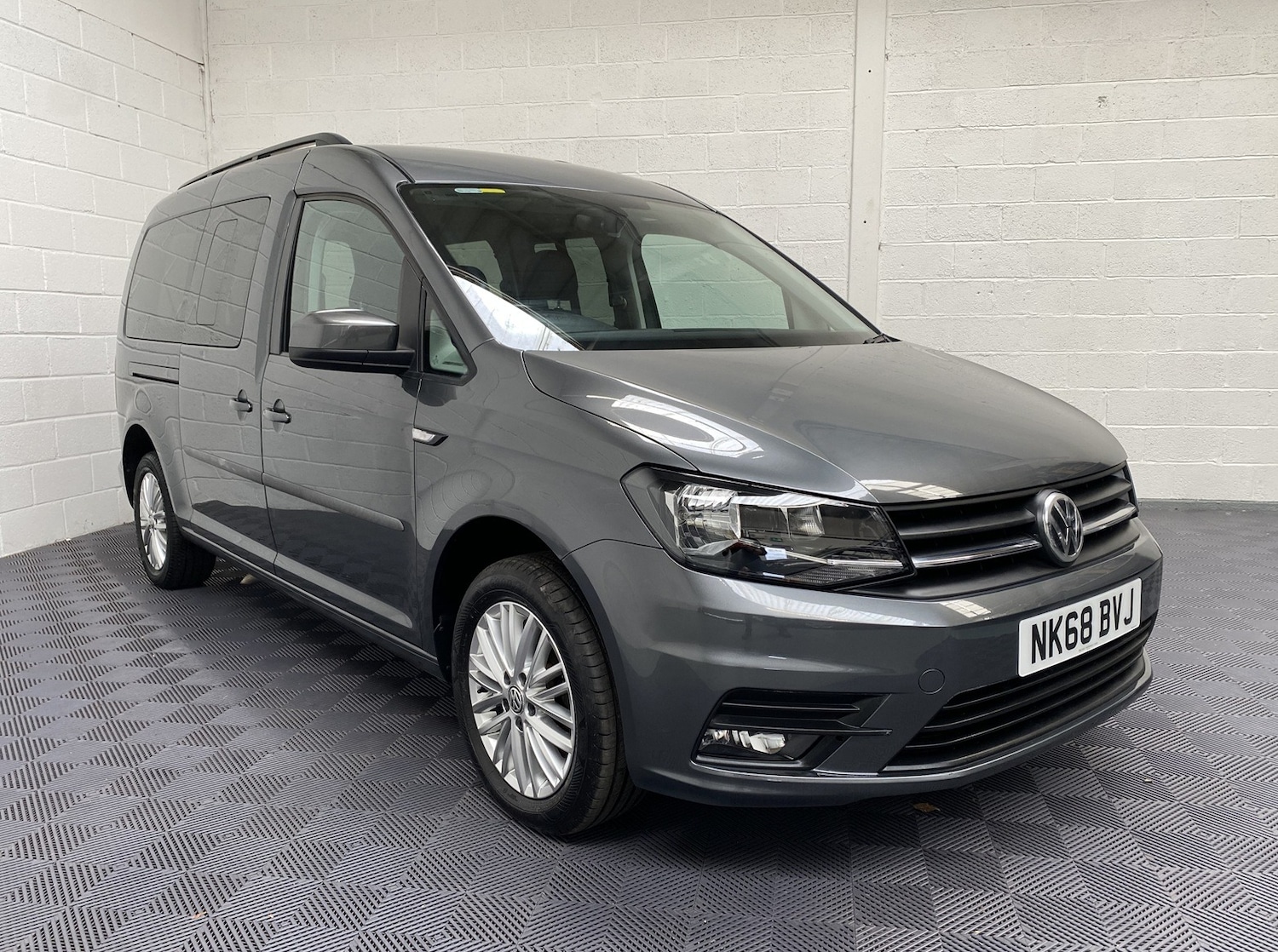 Used Volkswagen Caddy Maxi Life 2018 for sale - 76065891: Photo 4