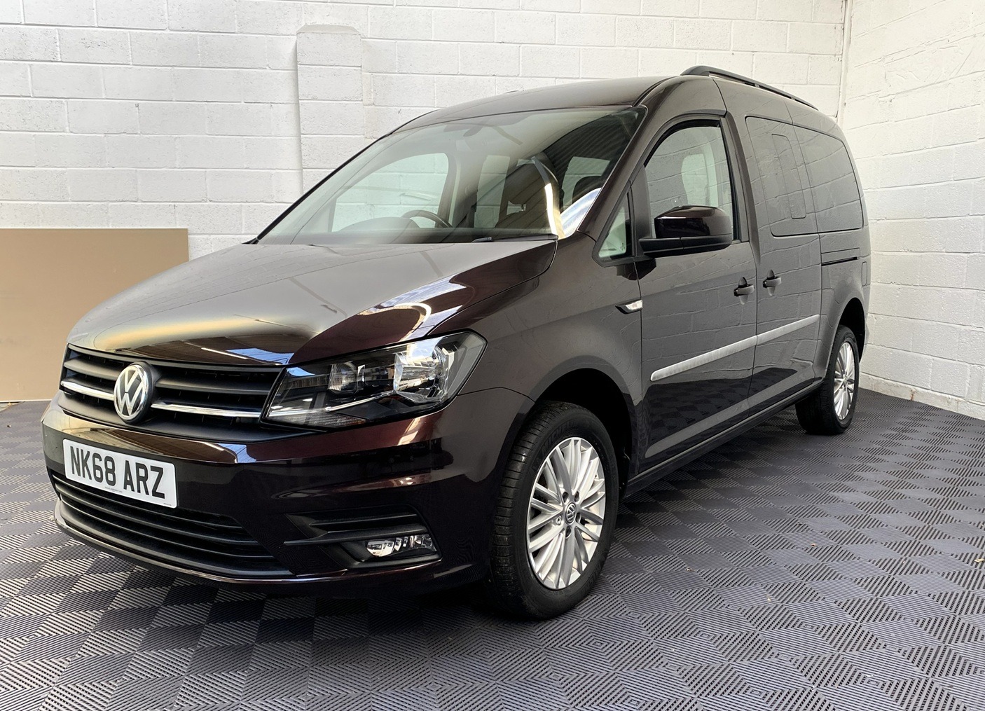 Used Volkswagen Caddy Maxi Life 2018 for sale - 76879735: Photo 6