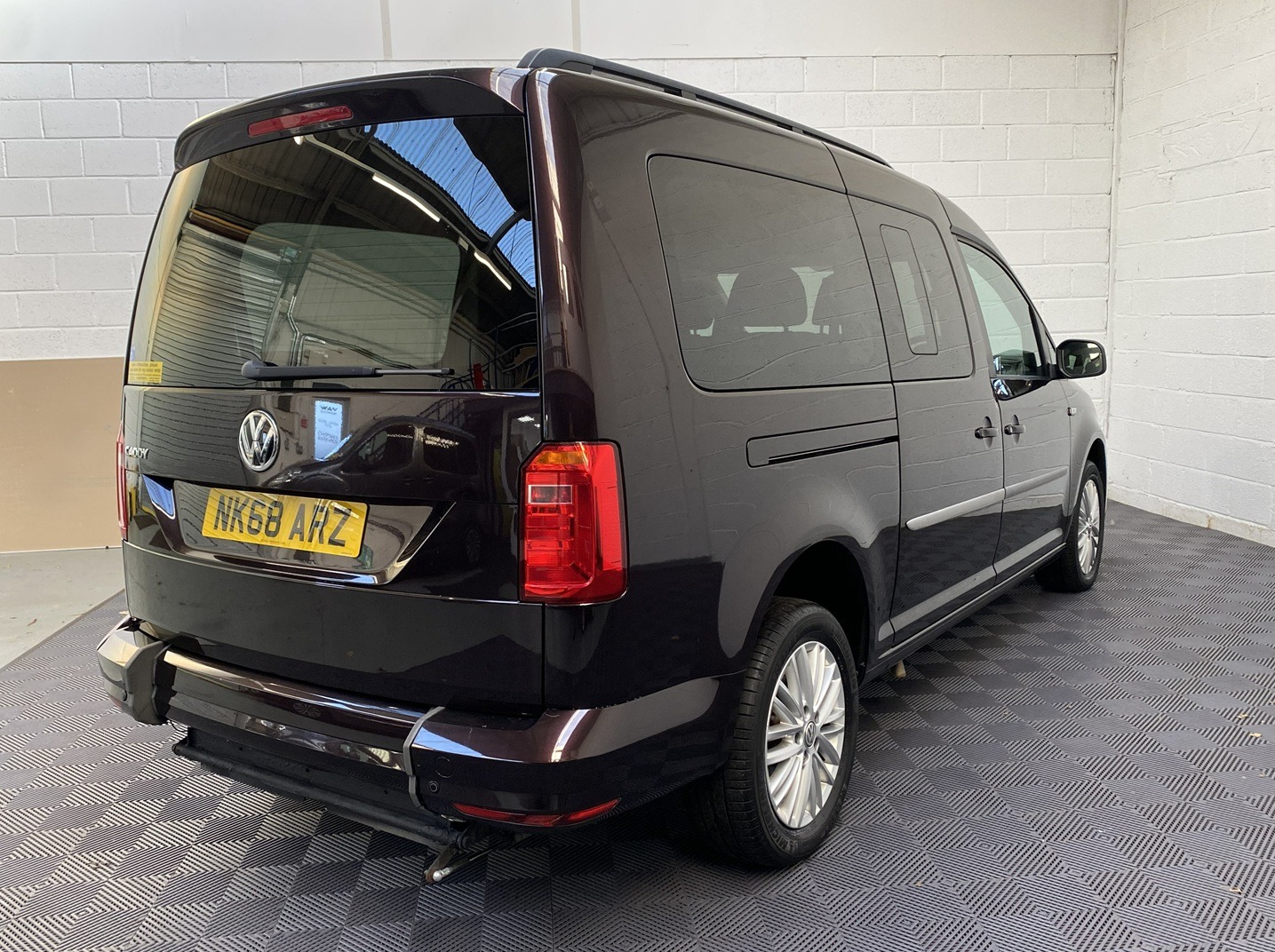 Used Volkswagen Caddy Maxi Life 2018 for sale - 76879735: Photo 8