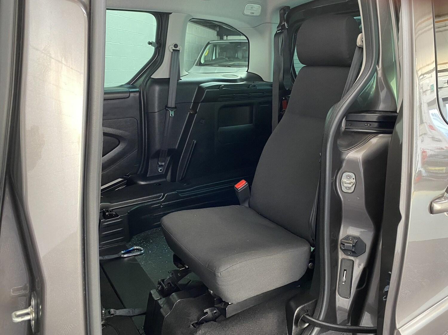 Used Peugeot Partner Tepee 2018 for sale - 75955652: Photo 13