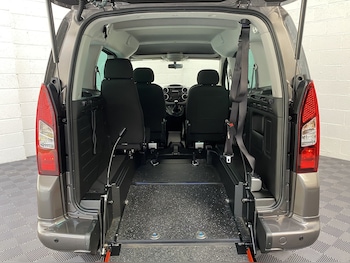 Used Peugeot Partner Tepee 2018 for sale - 75955652: Photo
