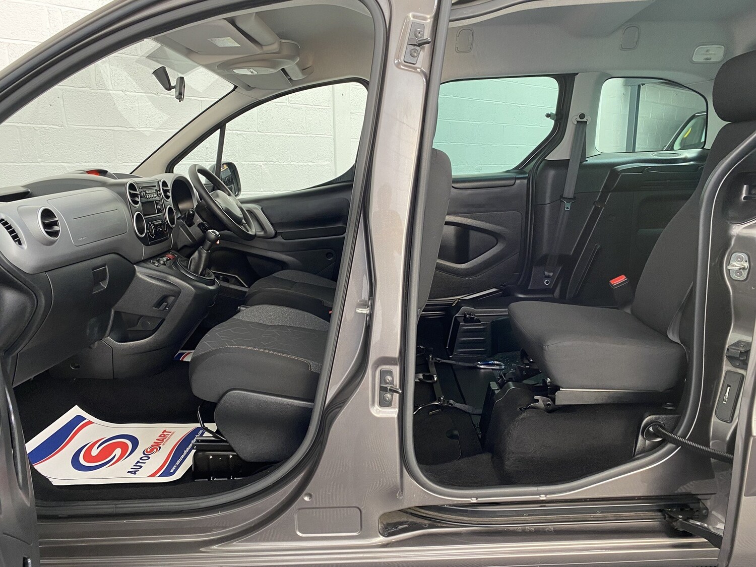 Used Peugeot Partner Tepee 2018 for sale - 75955652: Photo 3