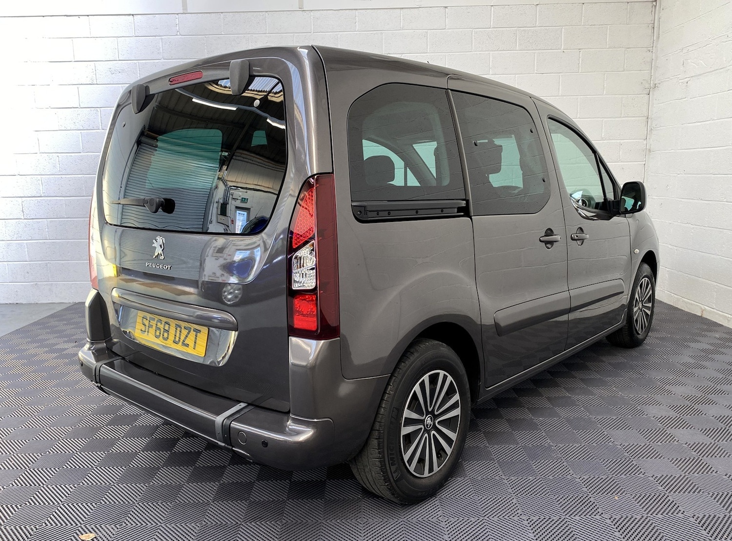 Used Peugeot Partner Tepee 2018 for sale - 75955652: Photo 8