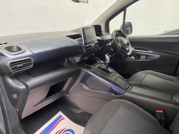 Used Peugeot Rifter 2020 for sale - 75700102: Photo 10