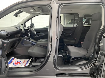 Used Peugeot Rifter 2020 for sale - 75700102: Photo