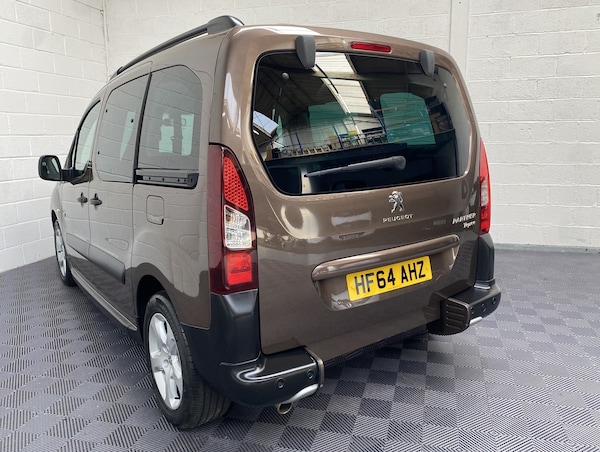 Used Peugeot Partner Tepee 2015 for sale - 75064303: Photo 18
