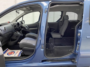 Used Peugeot Partner Tepee 2014 for sale - 79477904: Photo