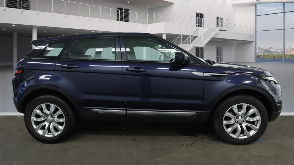 Used Land Rover Range Rover Evoque 2015 for sale - 77998811: Photo 5