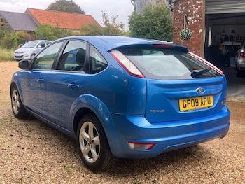 Used Ford Focus 2009 for sale - 76319775: Photo