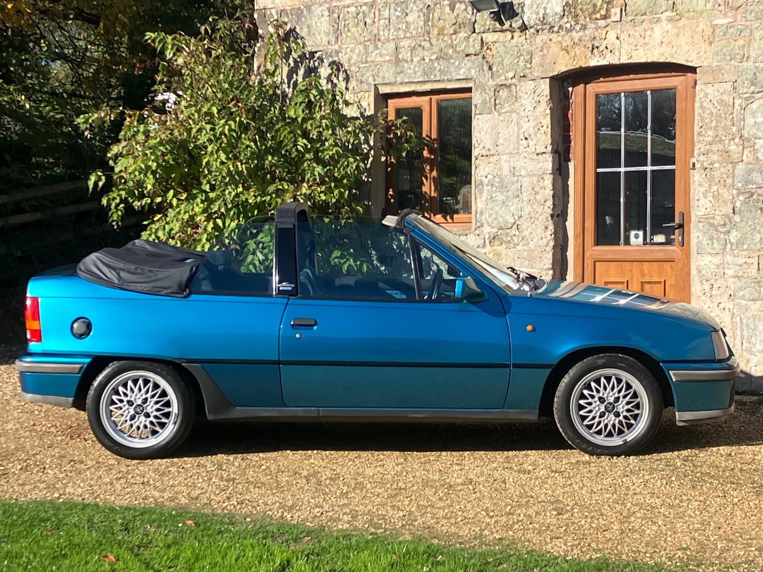 Used Vauxhall Astra 1993 for sale - 76518583: Photo 5