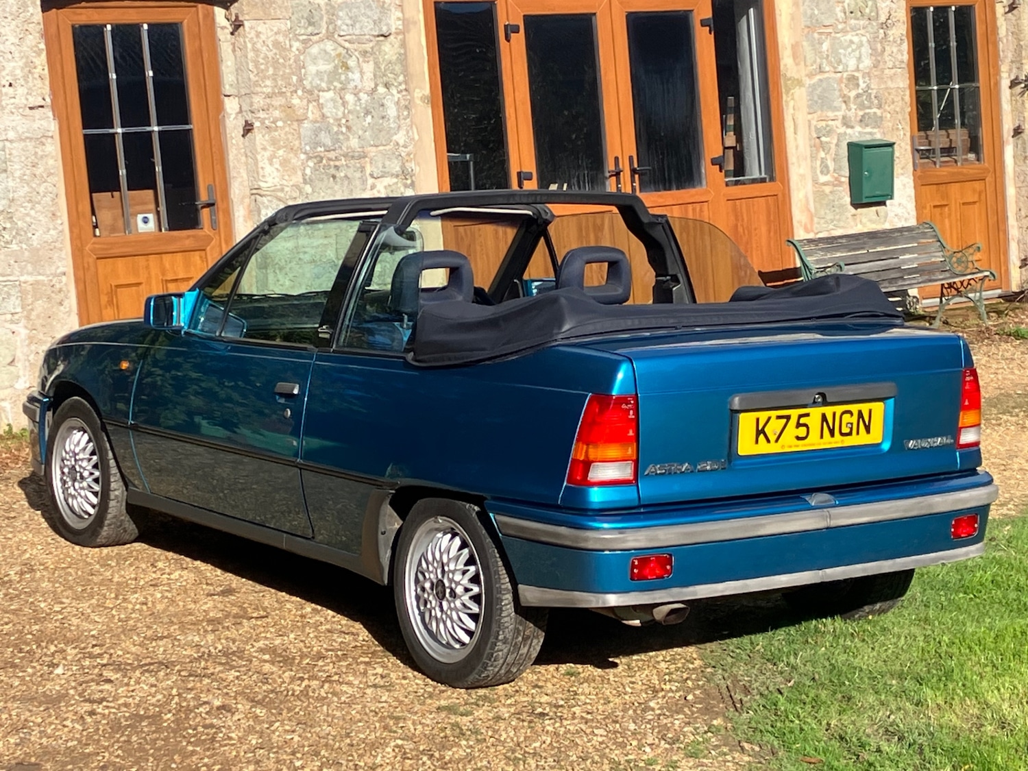 Used Vauxhall Astra 1993 for sale - 76518583: Photo 6