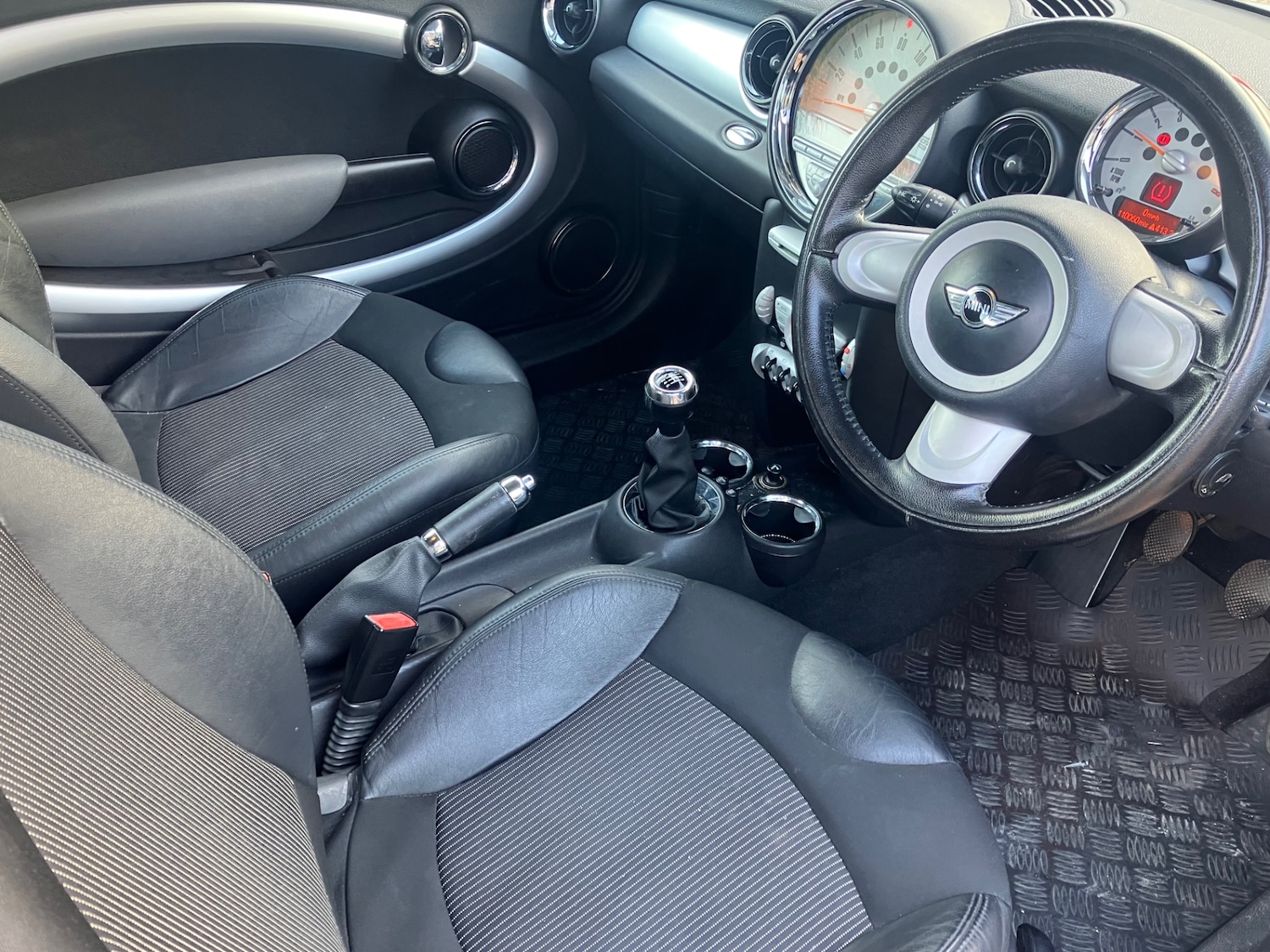 Used MINI Hatch 2010 for sale - 76492338: Photo 10