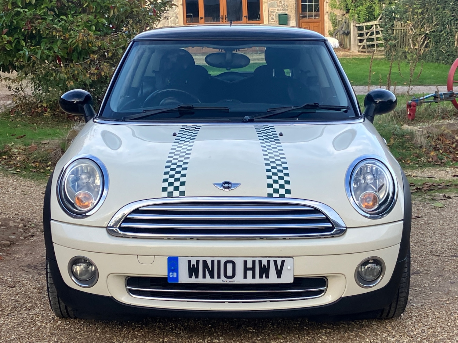 Used MINI Hatch 2010 for sale - 76492338: Photo 2