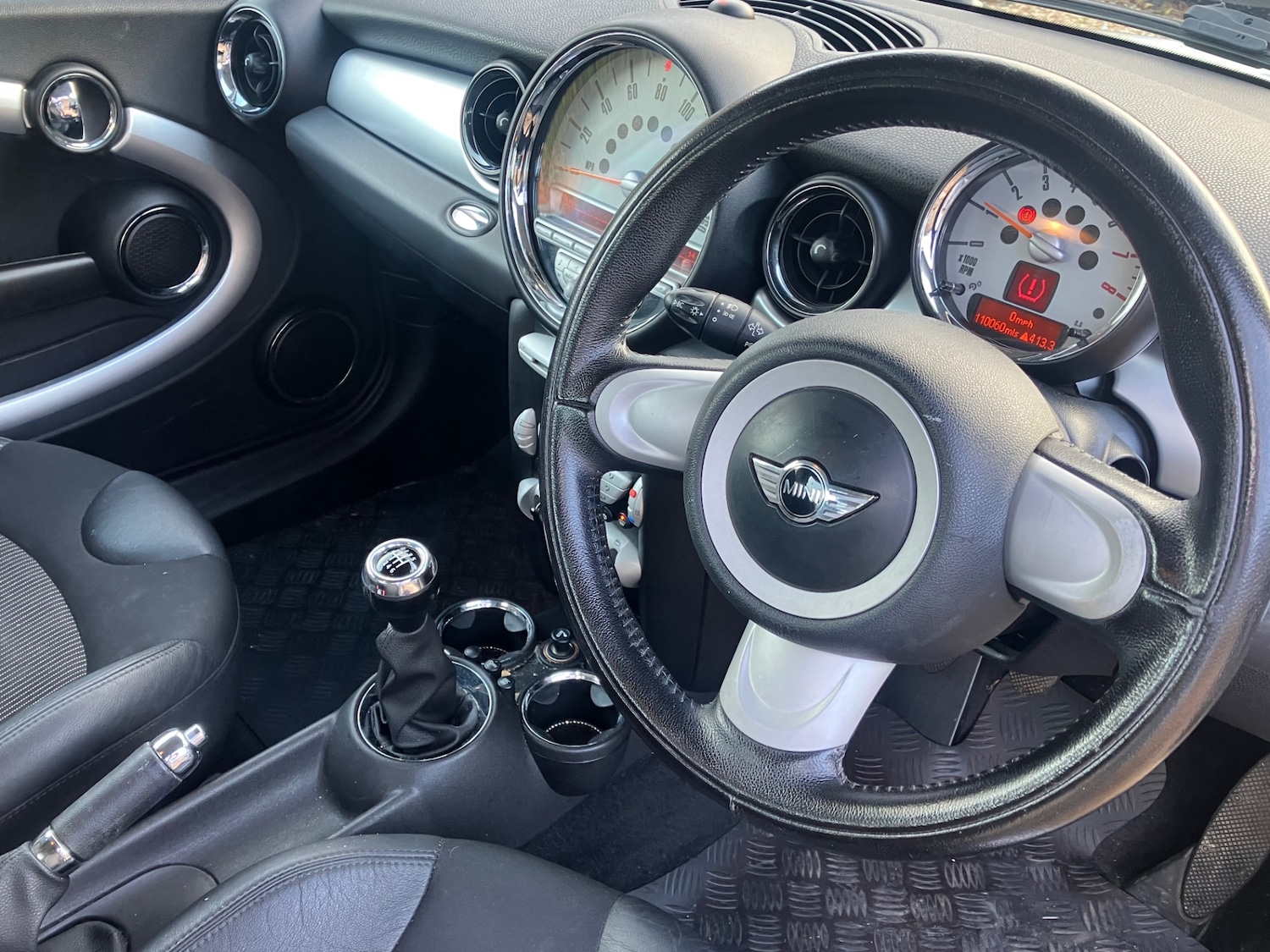 Used MINI Hatch 2010 for sale - 76492338: Photo 9