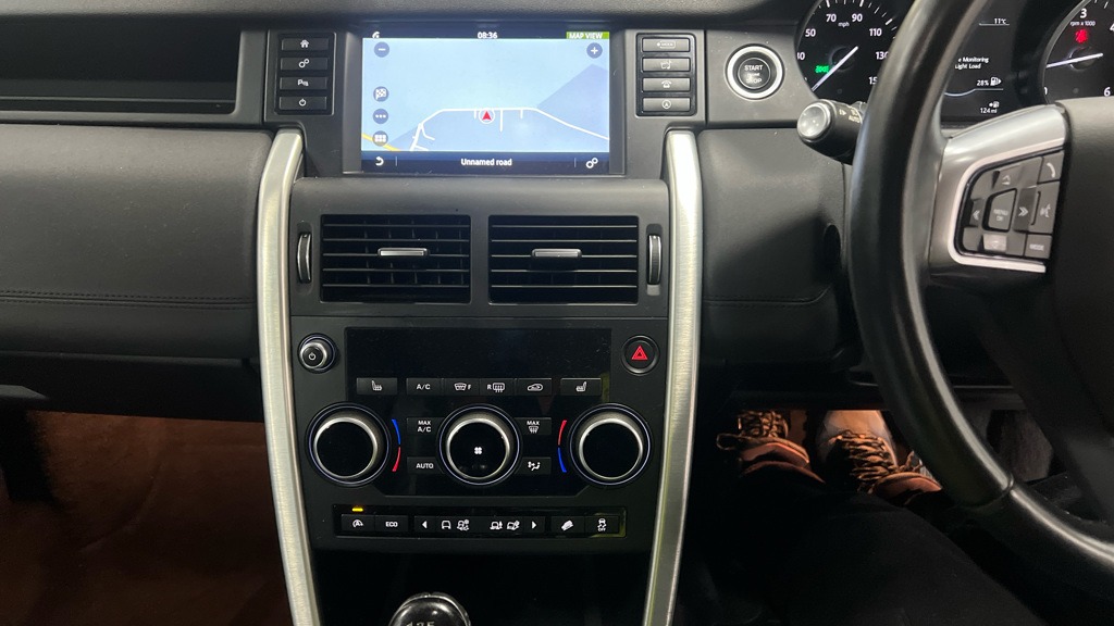 Used Land Rover Discovery Sport 2016 for sale - 77208603: Photo 11