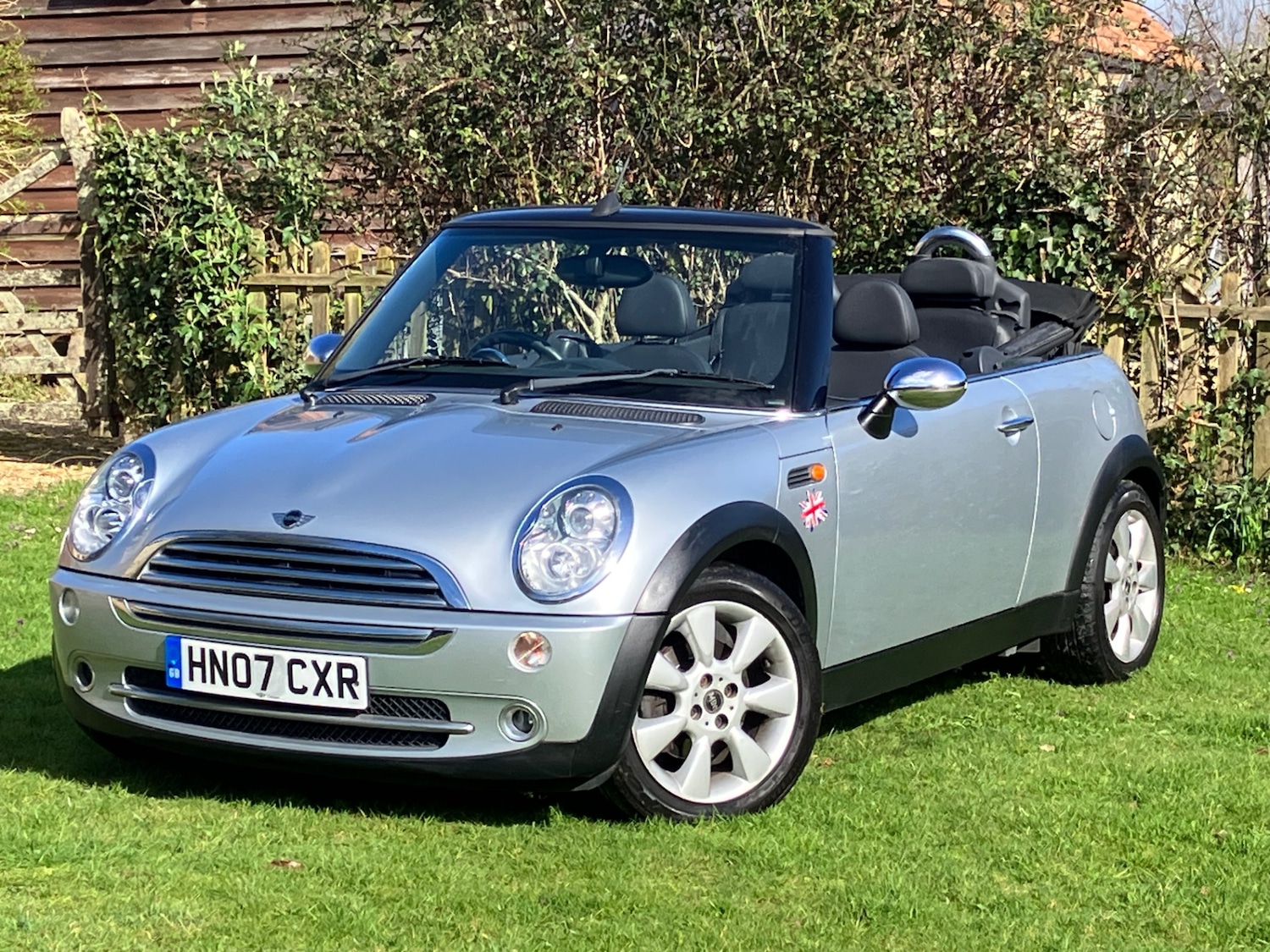 Used MINI Convertible 2007 for sale - 77717285: Photo 1
