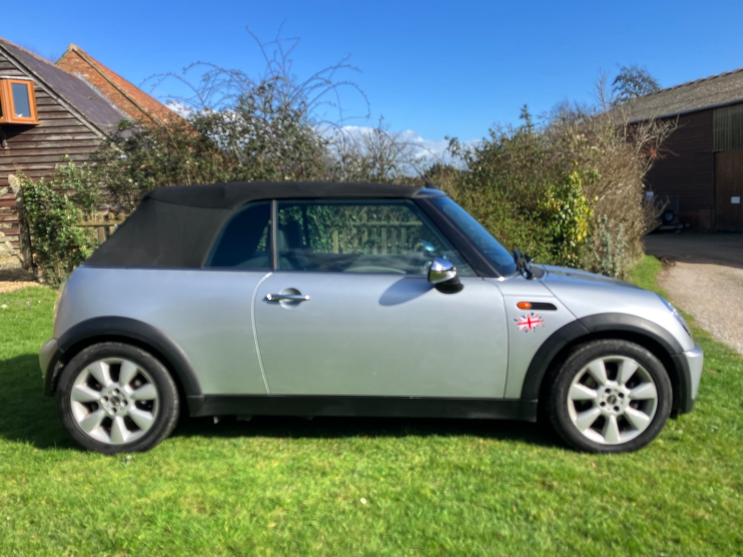 Used MINI Convertible 2007 for sale - 77717285: Photo 5