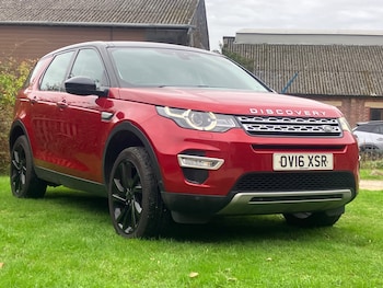 Used Land Rover Discovery Sport 2016 for sale - 76320458: Photo